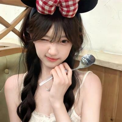 女孩，母亲与恶魔